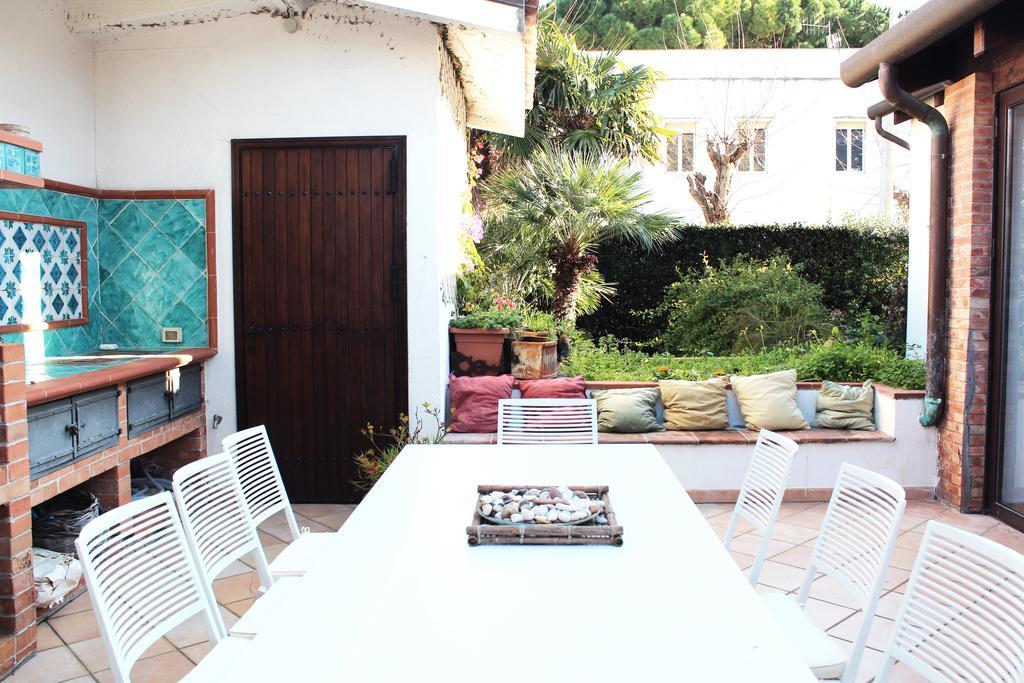 B&B Casa Chinaski Mondello Exteriör bild
