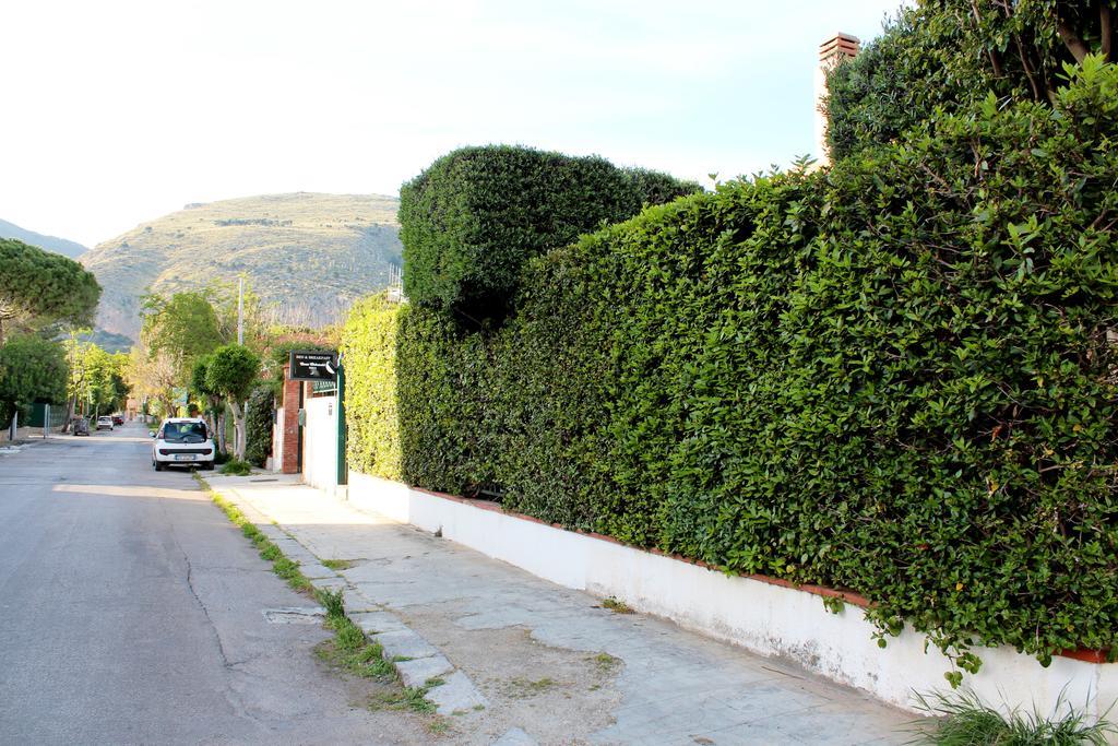 B&B Casa Chinaski Mondello Exteriör bild